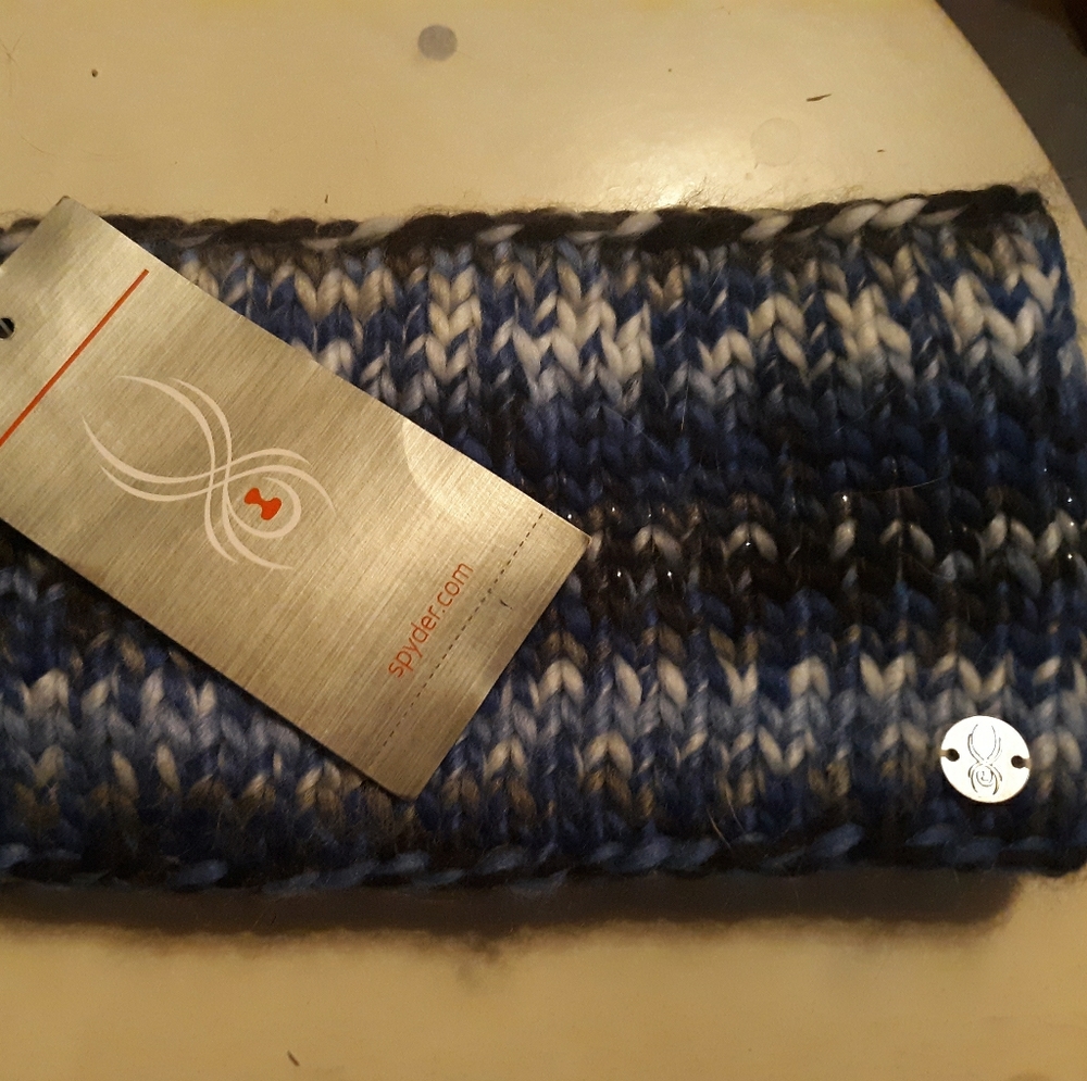 NWT Knit Spyder Headband